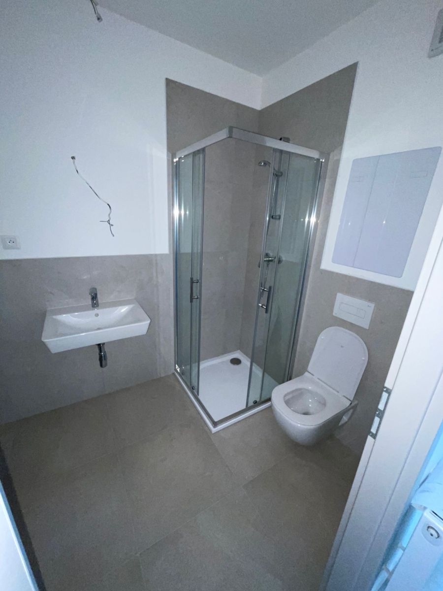 Prodej bytu 1+kk 27 m² — photo 4