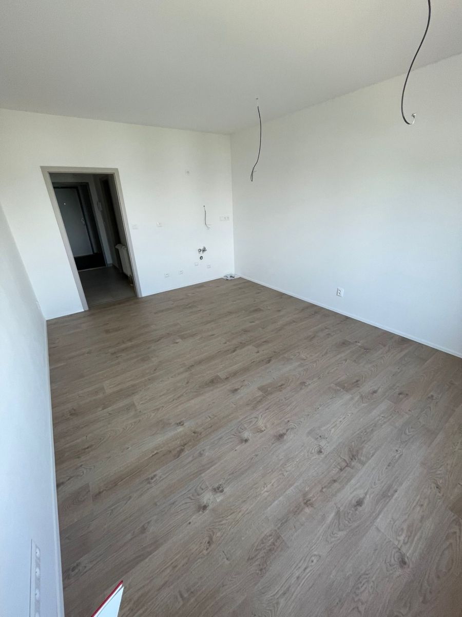 Prodej bytu 1+kk 27 m² — photo 2