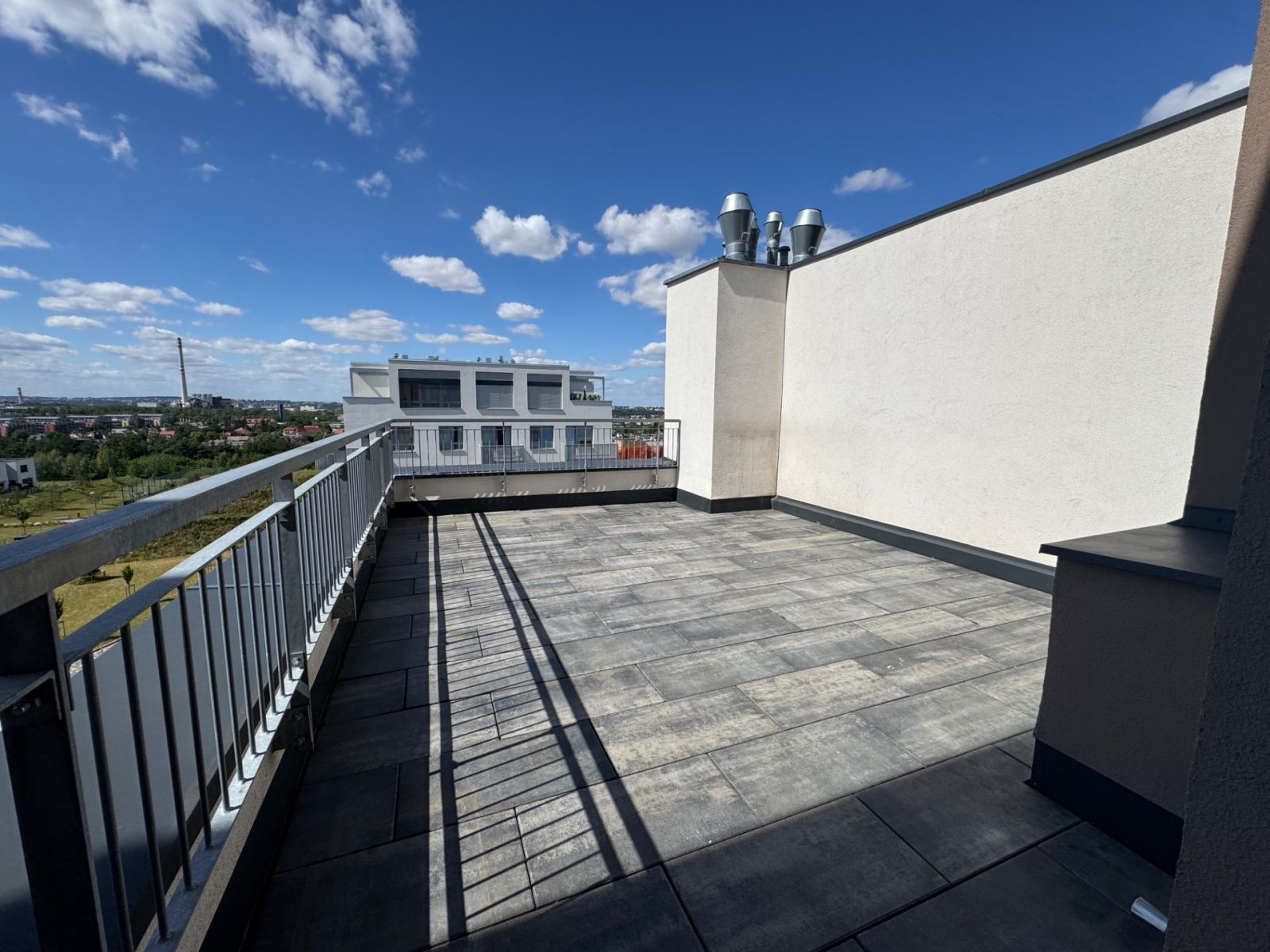 Prodej bytu 2+kk 56 m² — photo 2