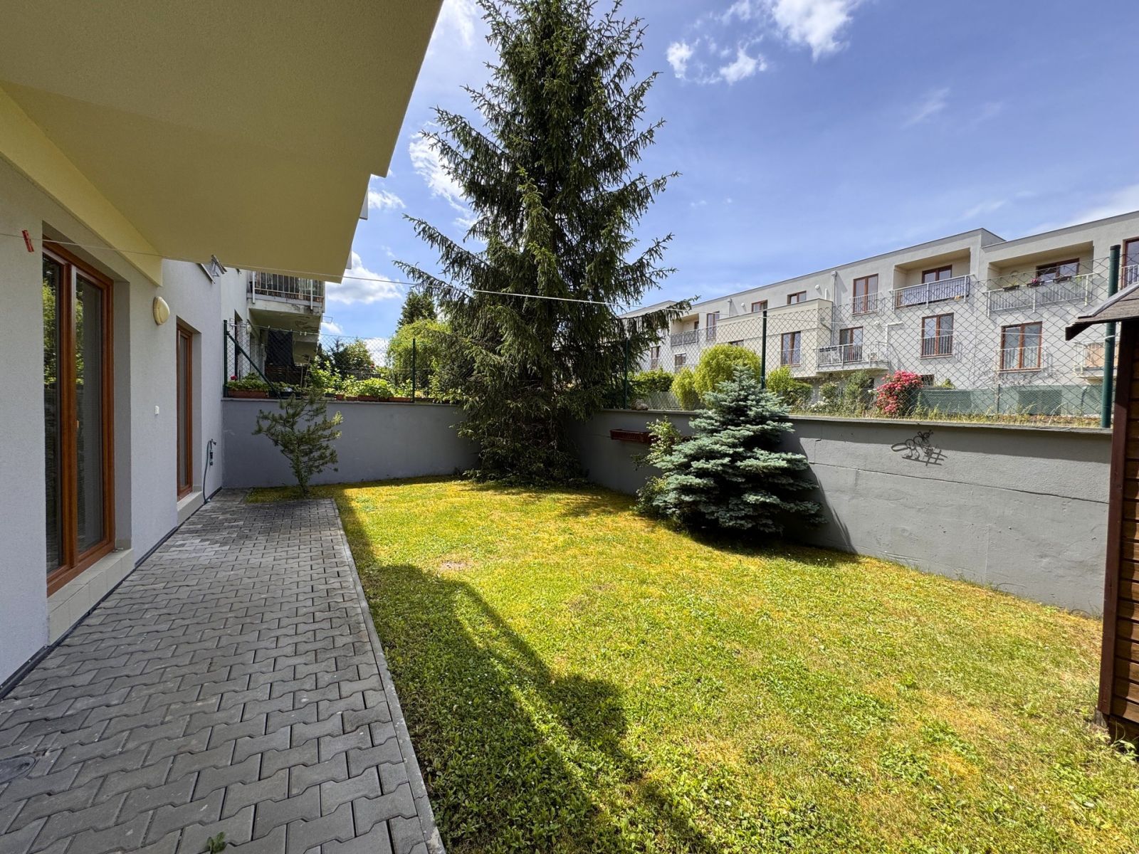 Pronájem bytu 3+kk 84 m²