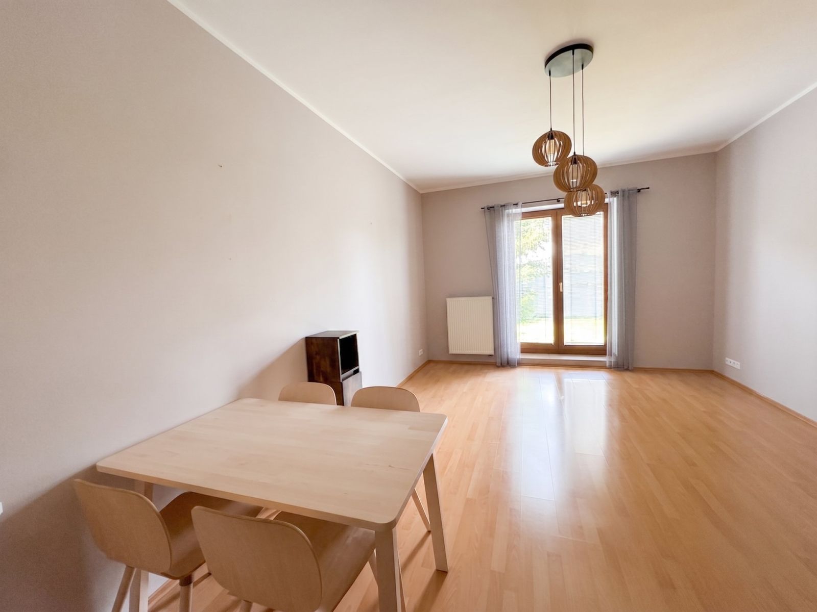 Pronájem bytu 3+kk 84 m² — photo 3