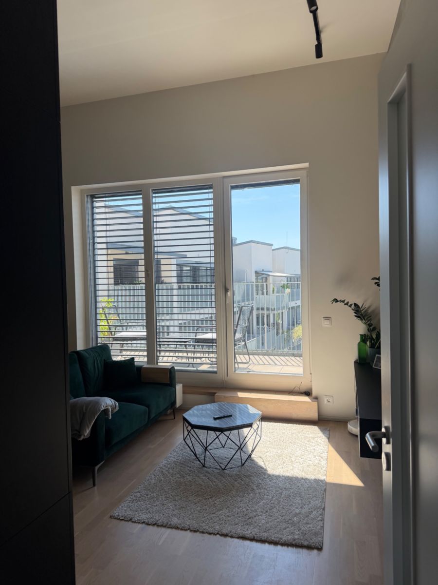 Pronájem bytu 2+kk 49 m² — photo 3