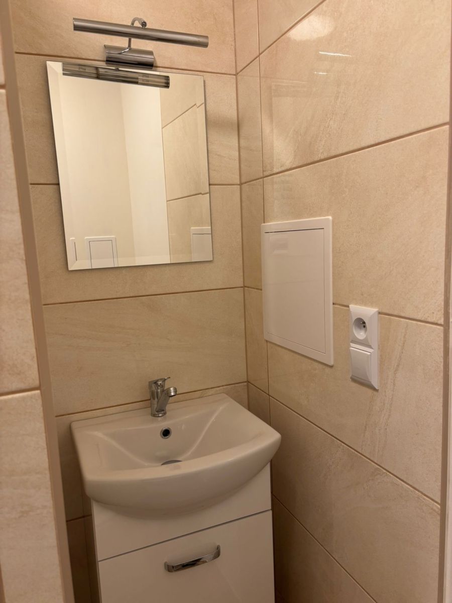 Pronájem bytu 1+1 32 m² — photo 3