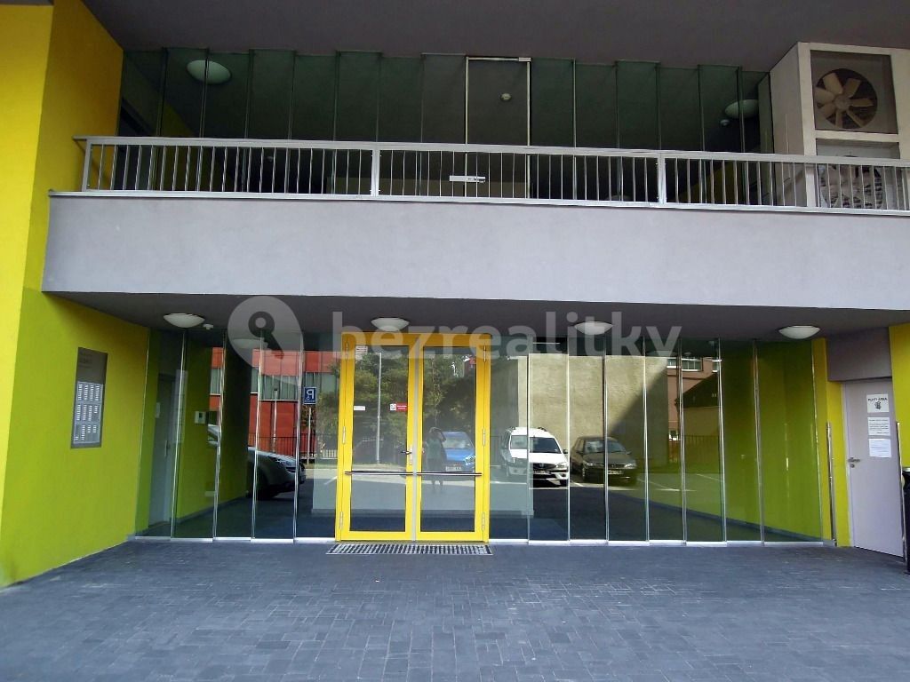 Prodej bytu 3+kk 72 m² — photo 2
