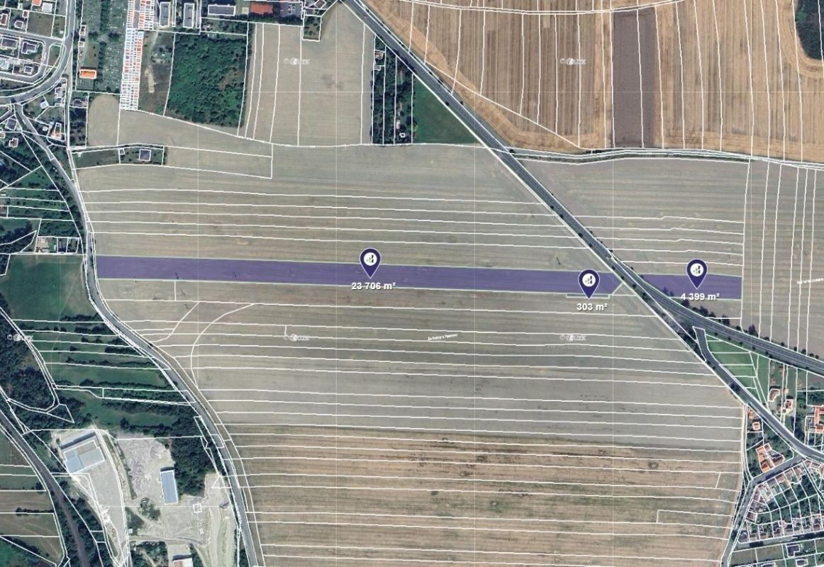 Prodej pozemku 104.695 m²