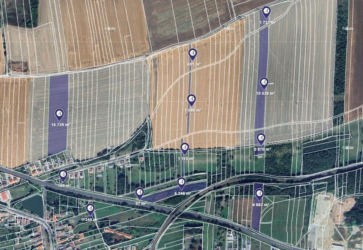 Prodej pozemku 104.695 m² — photo 2