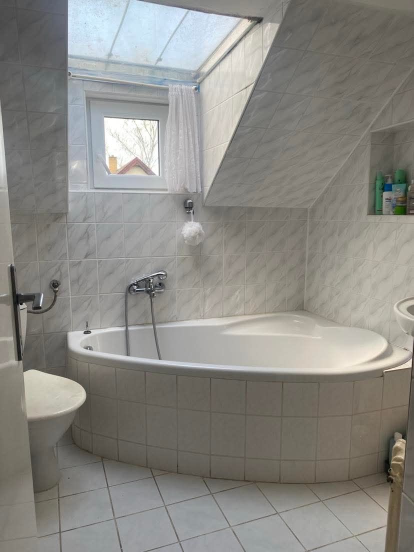 Pronájem domu 210 m², pozemek 1.018 m² — photo 3