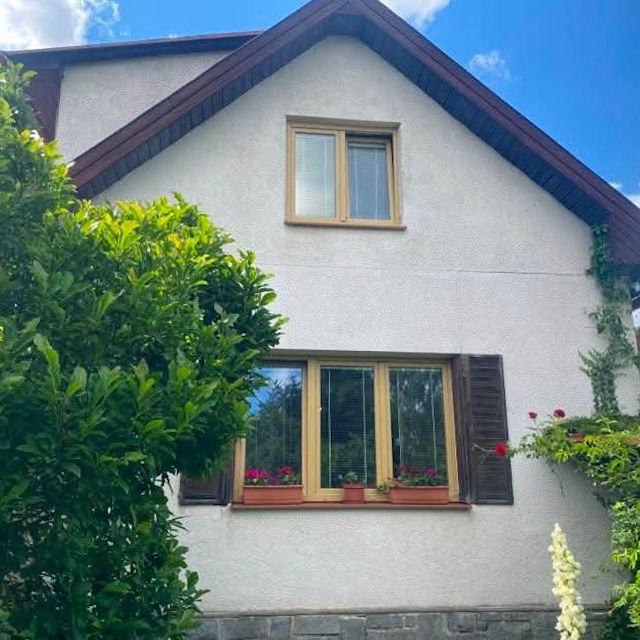 Pronájem domu 210 m², pozemek 1.018 m²
