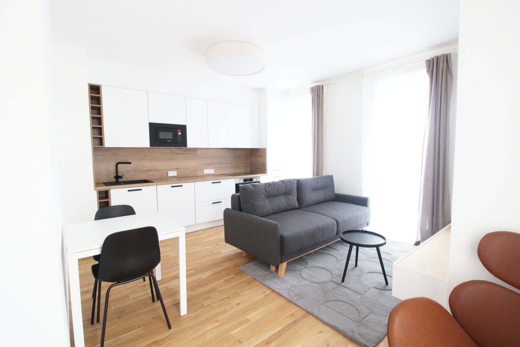 Pronájem bytu 2+kk 38 m² — photo 3