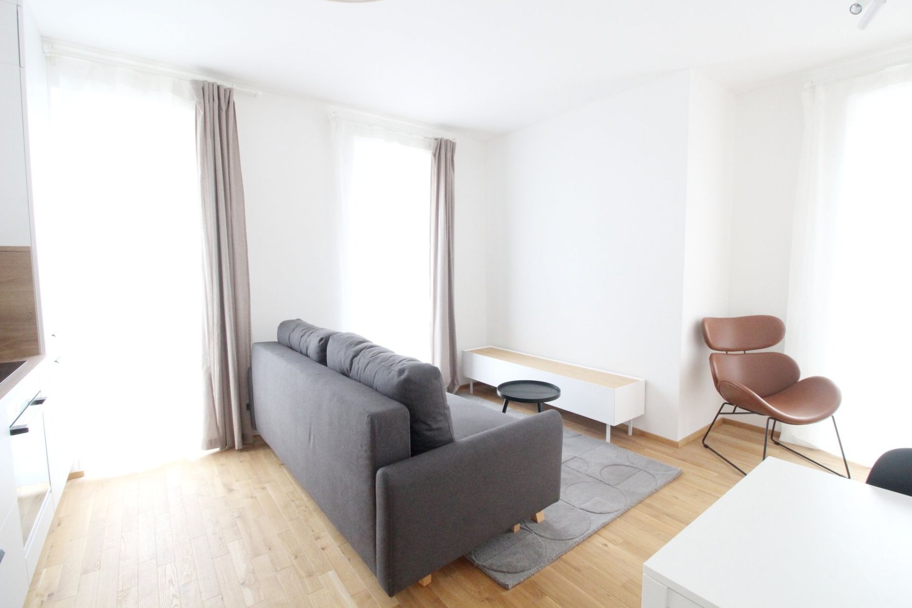 Pronájem bytu 2+kk 38 m² — photo 4