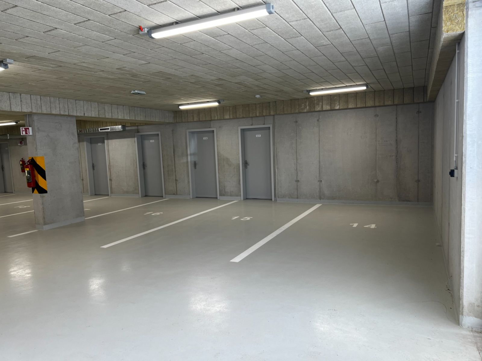 Pronájem garáže 15 m², Pardubice