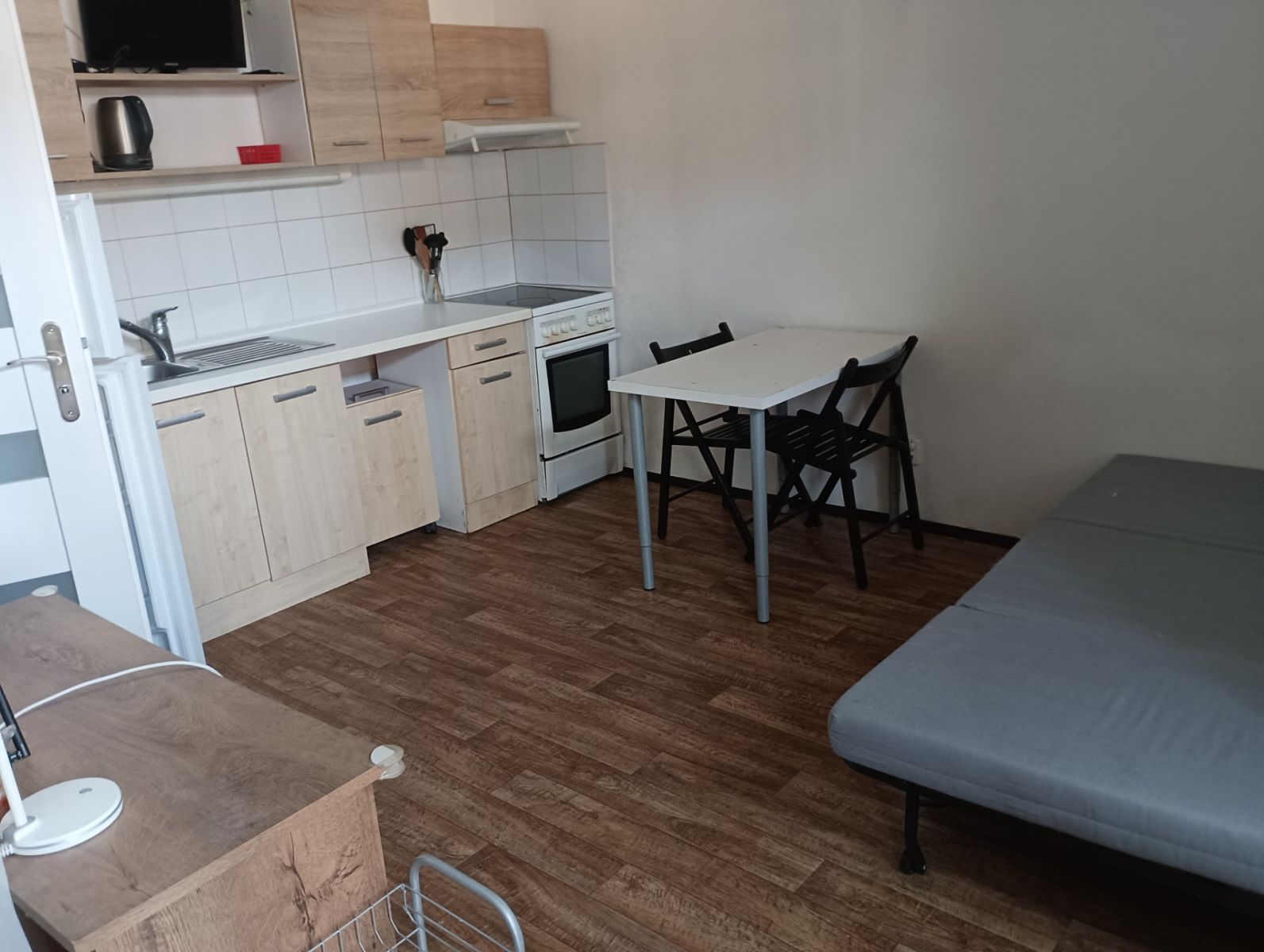 Pronájem bytu 1+kk 20 m² — photo 2