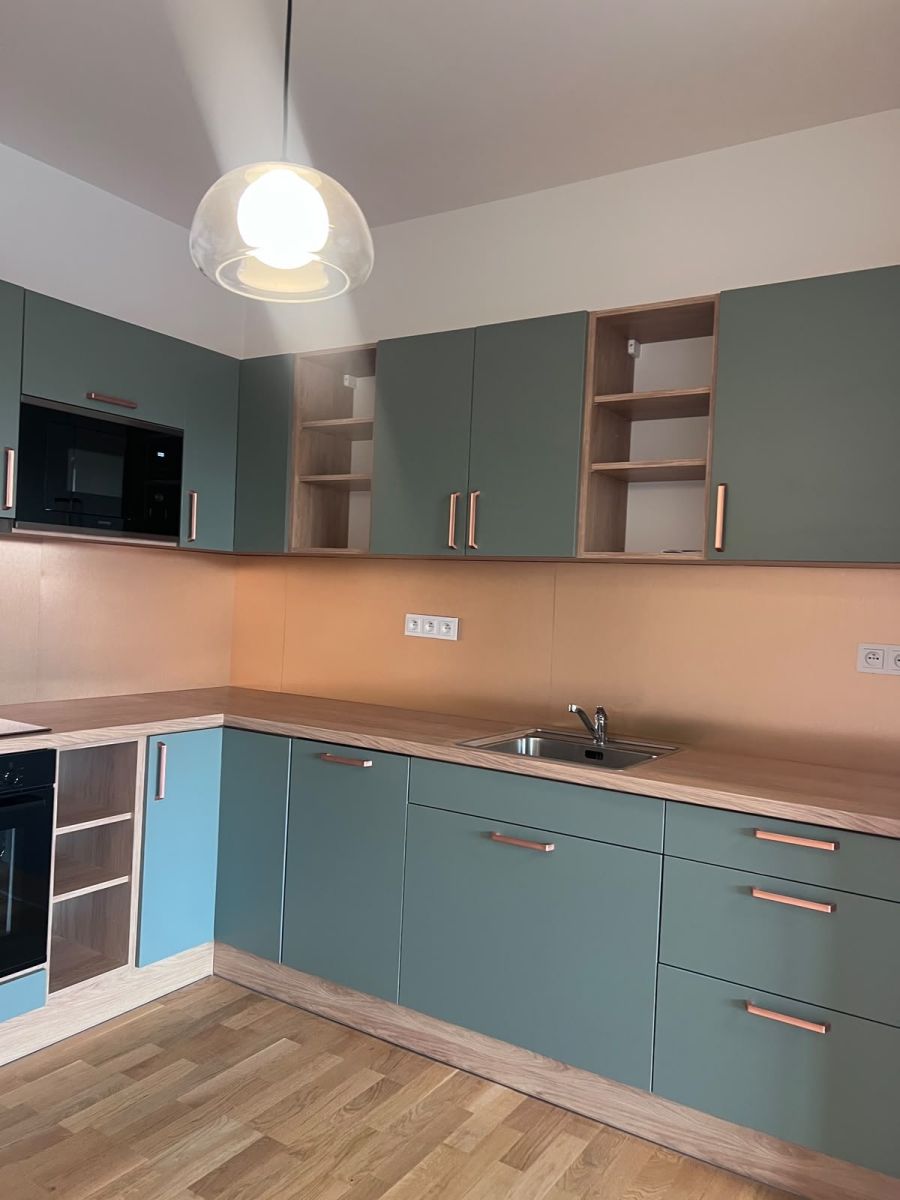 Pronájem bytu 2+kk 68 m², Praha – náhled fotky 3