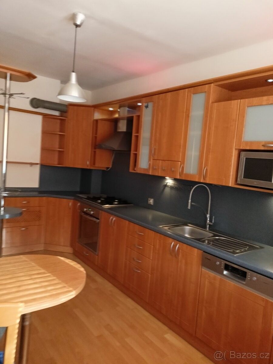 Prodej bytu 3+1 68 m² — photo 4