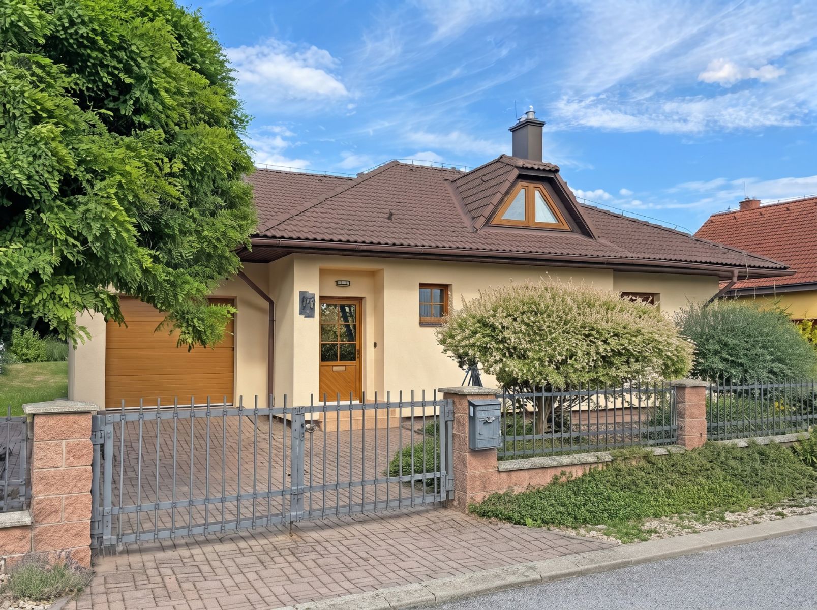 Prodej domu 180 m², pozemek 900 m² — photo 4