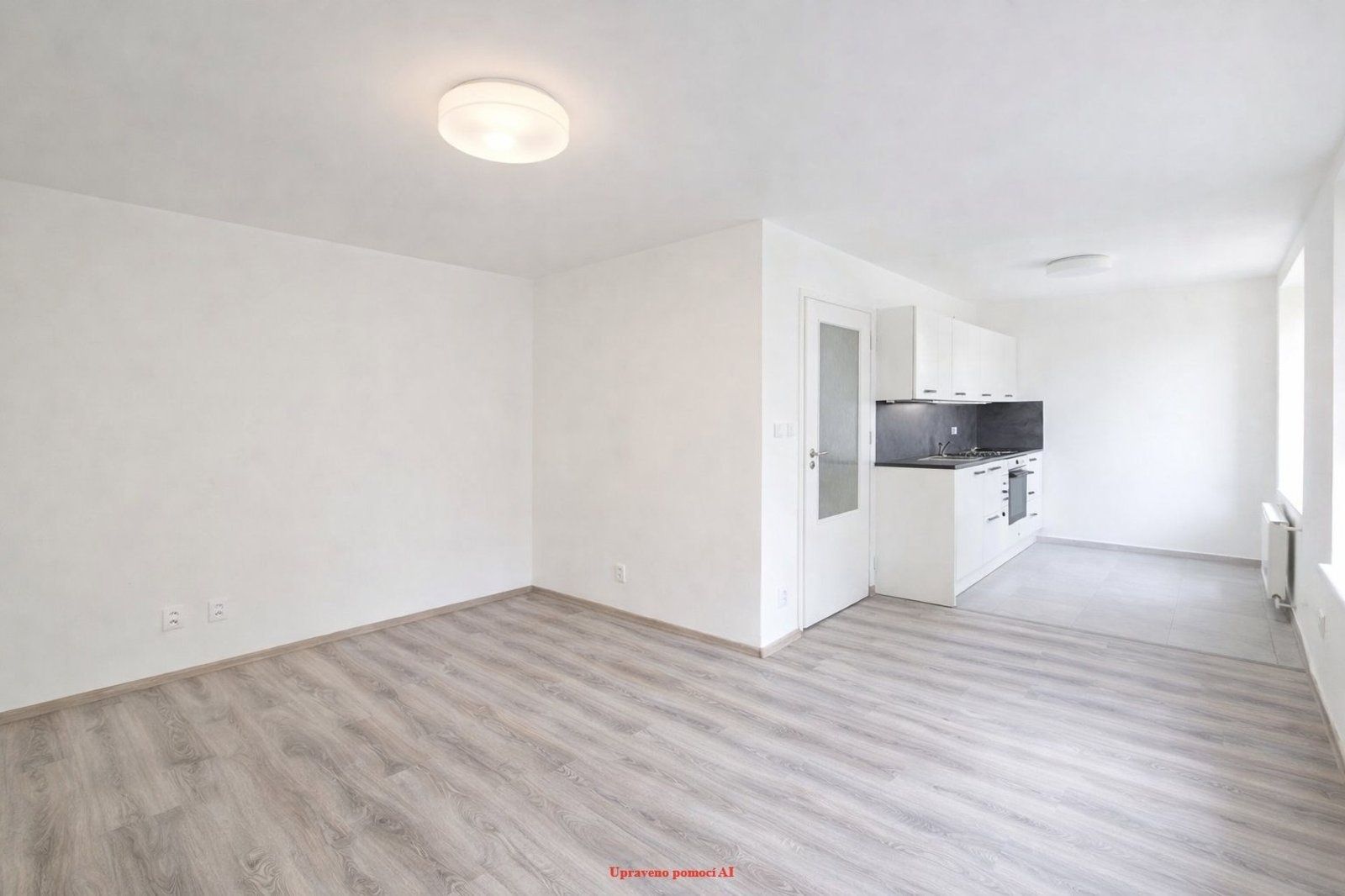 Pronájem bytu 2+kk 37 m² — photo 3