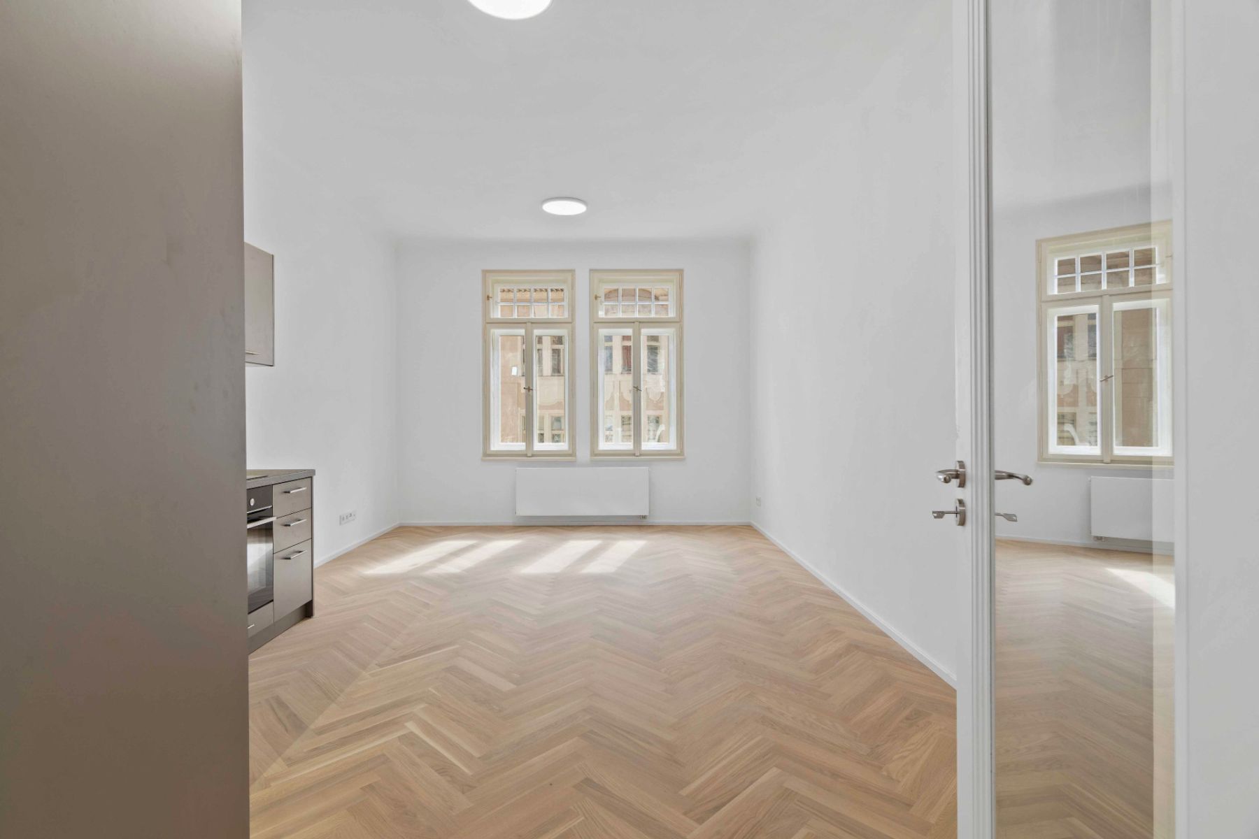 Pronájem bytu 4+kk 87 m² — photo 3