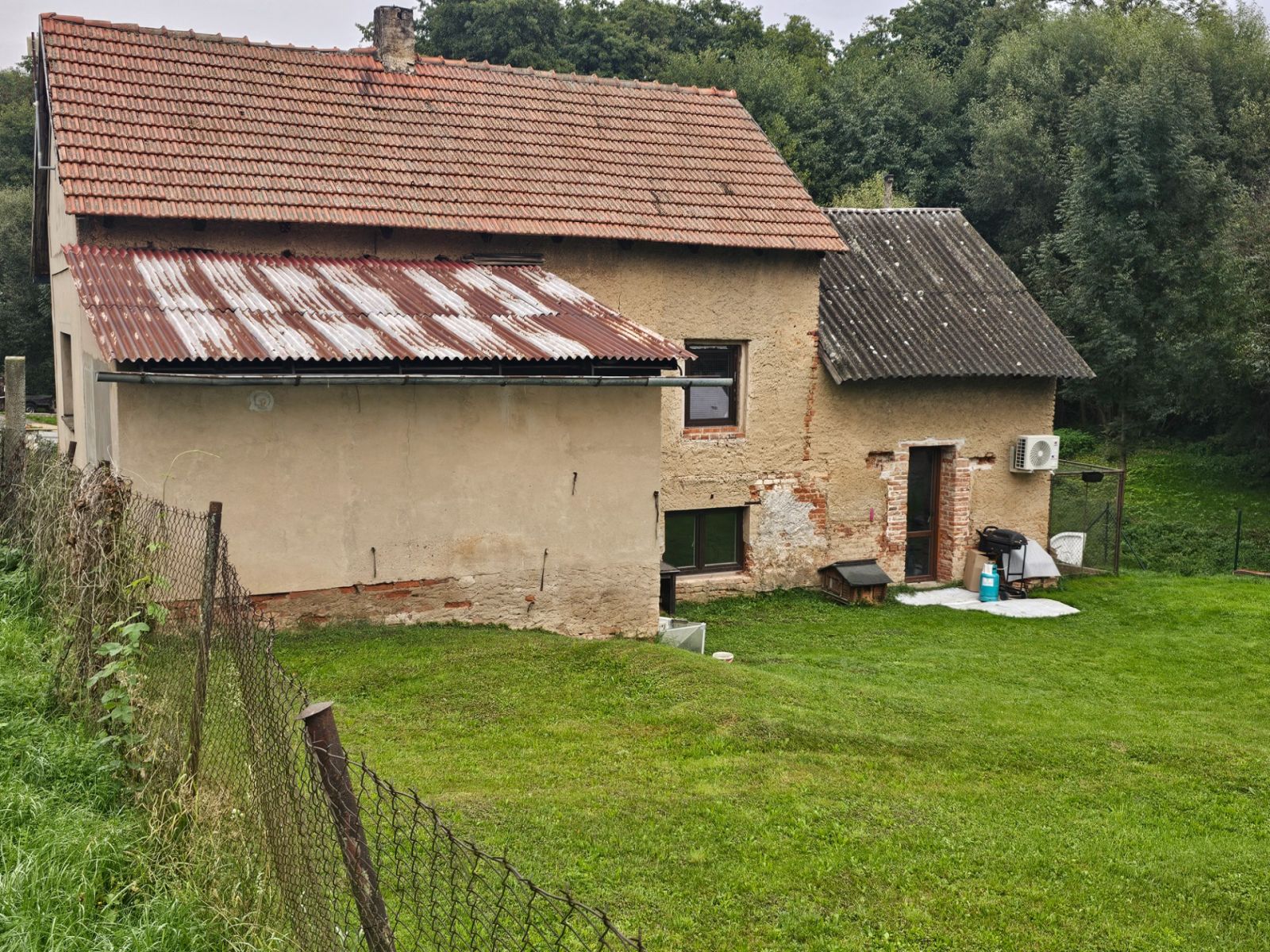 Prodej domu 150 m², pozemek 900 m² — photo 2