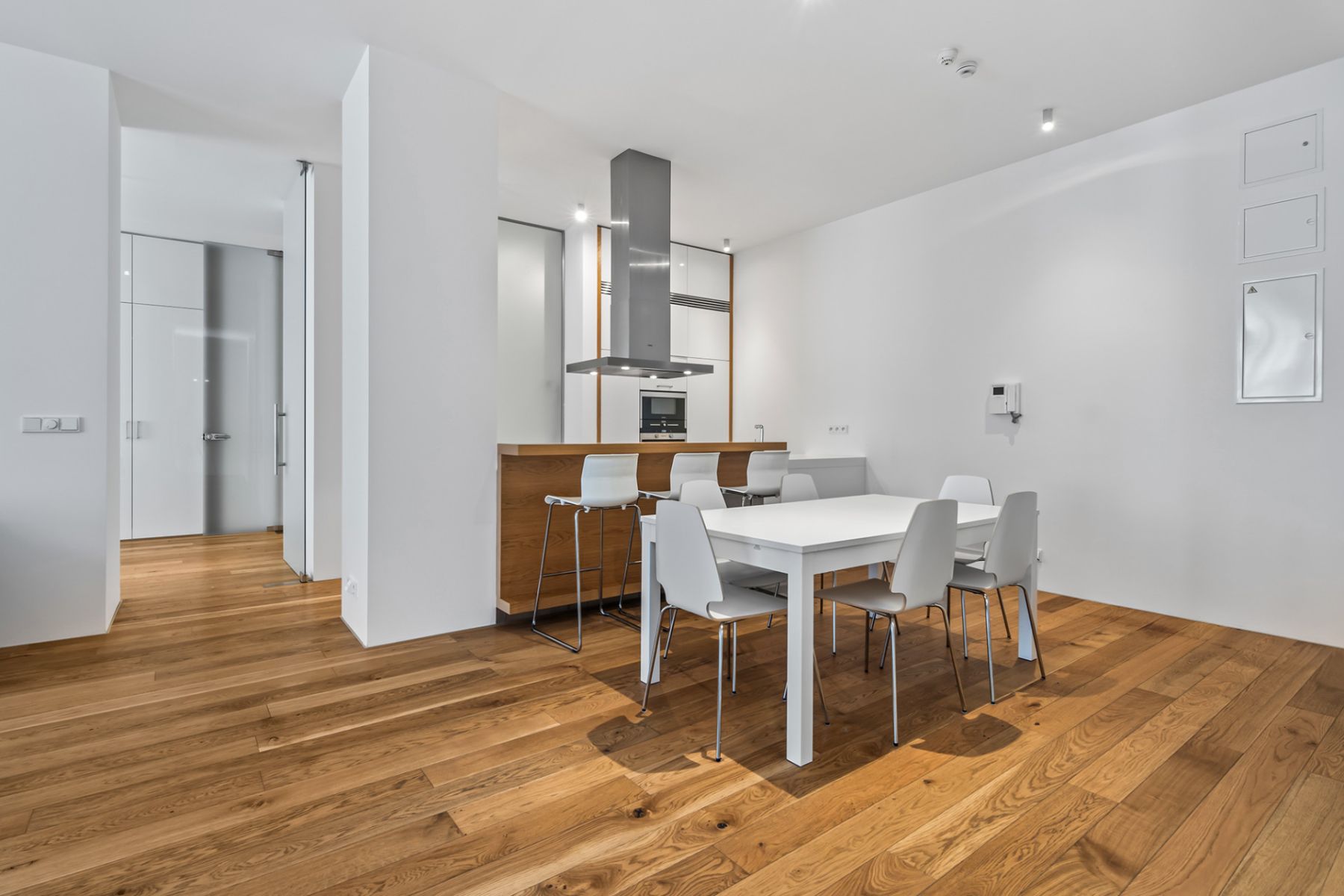 Pronájem bytu 3+kk 109 m² — photo 3