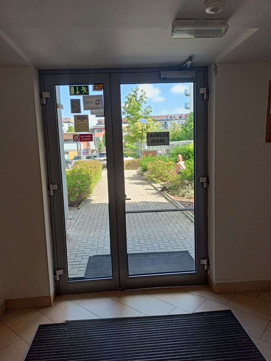 Pronájem bytu 1+kk 35 m² — photo 3