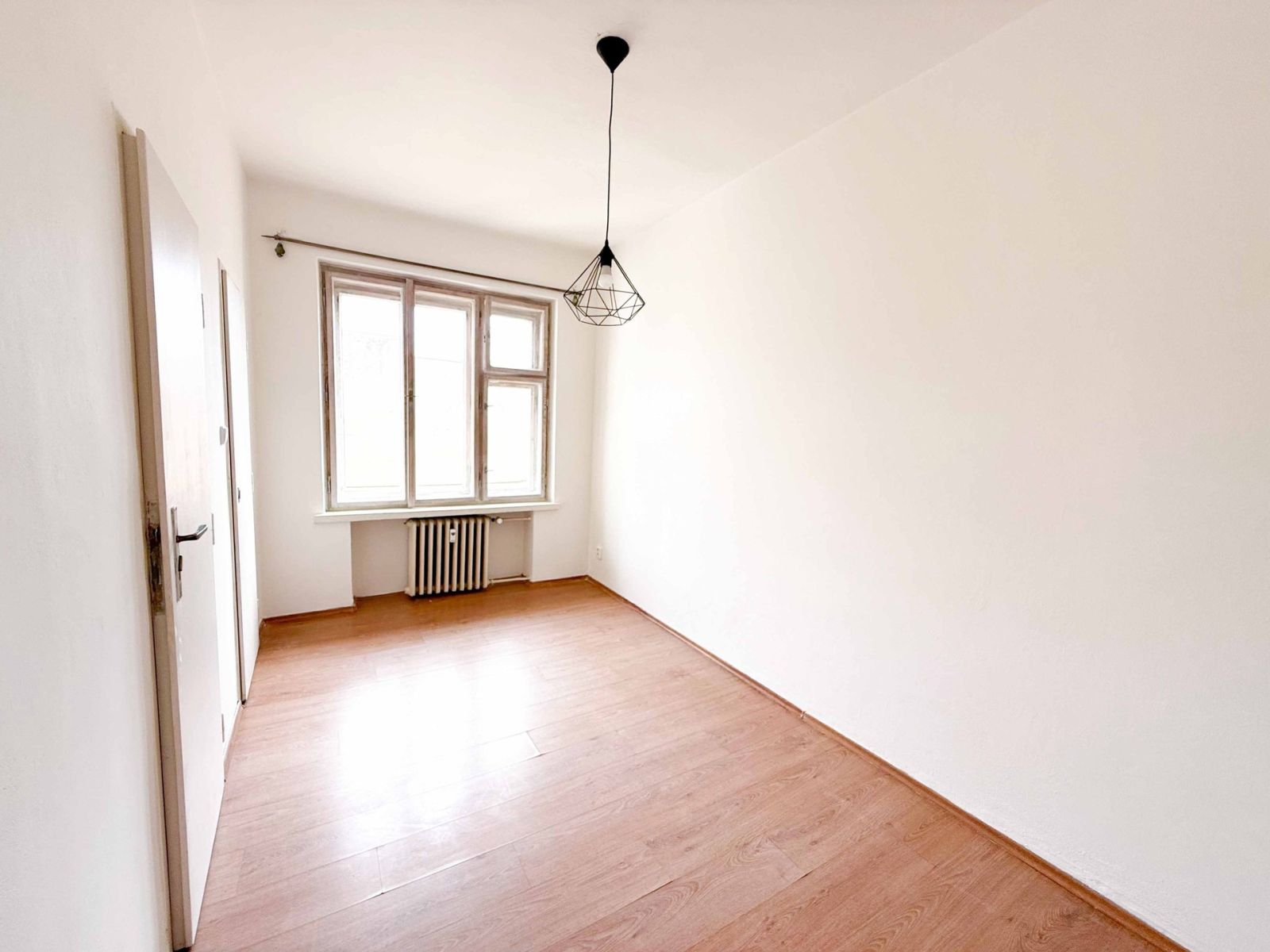 Pronájem bytu 2+kk 36 m² — photo 2