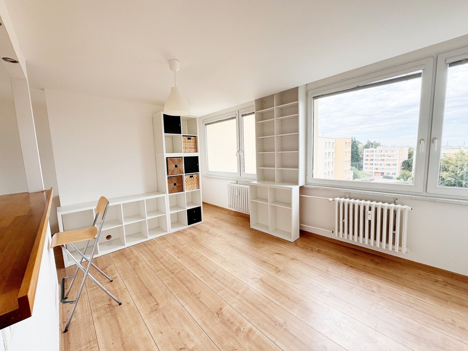 Pronájem bytu 1+kk 32 m² — photo 2
