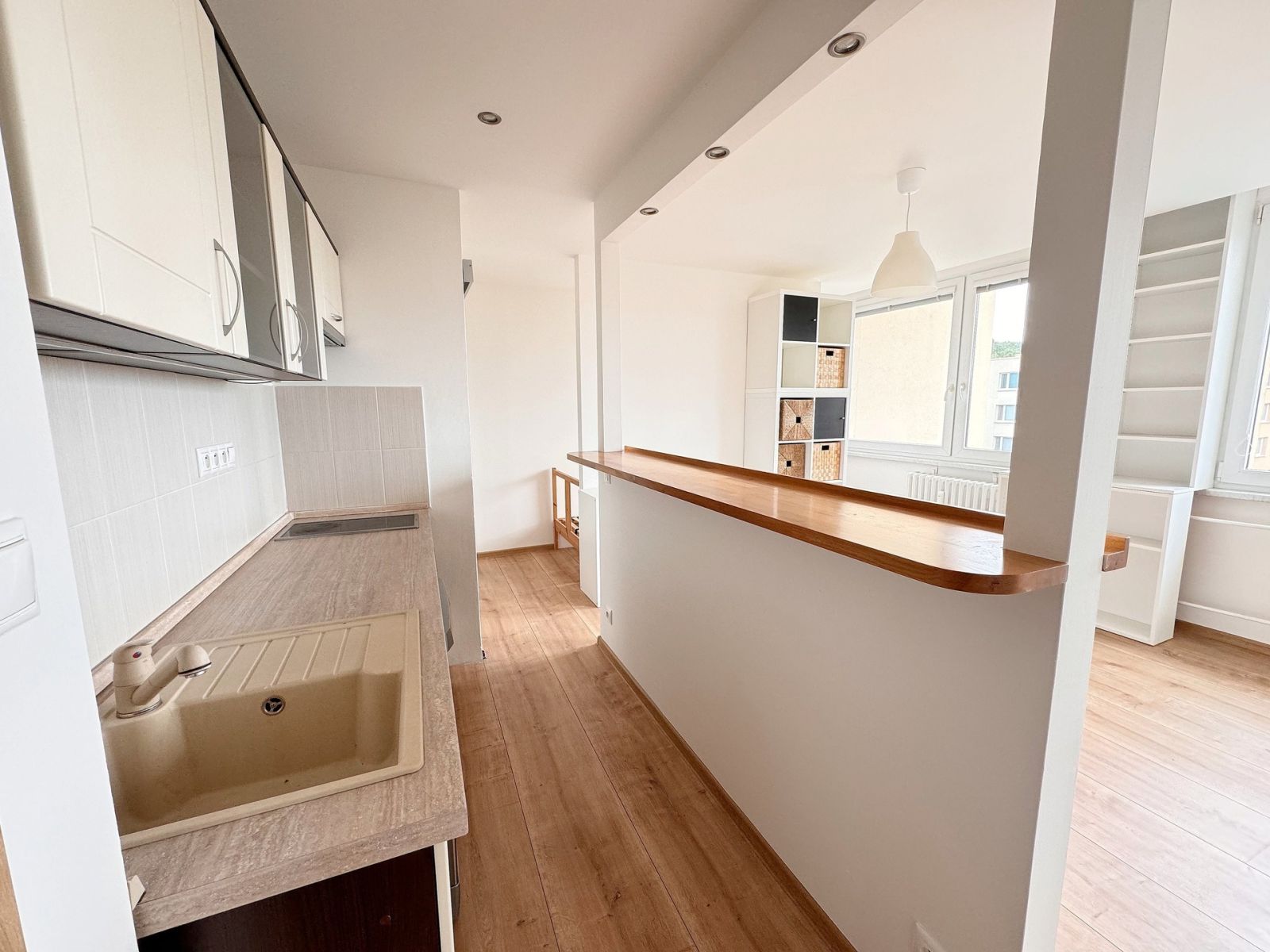 Pronájem bytu 1+kk 32 m² — photo 4