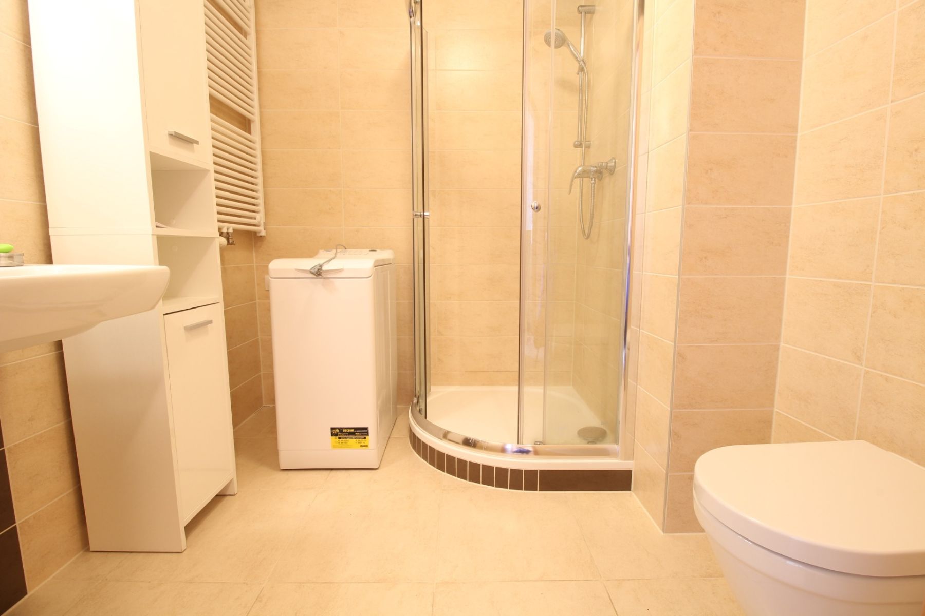 Pronájem bytu 1+kk 37 m² - View 4