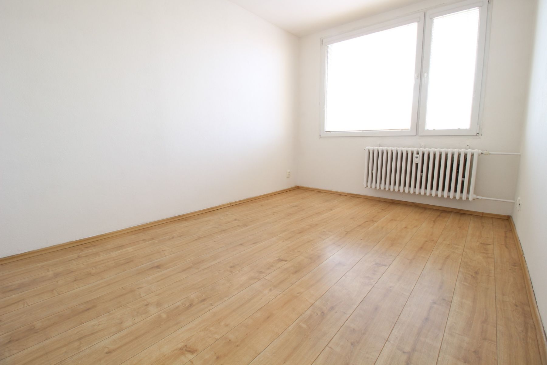 Pronájem bytu 3+kk 70 m² — photo 4
