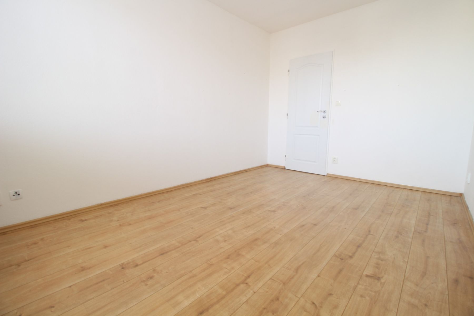 Pronájem bytu 3+kk 70 m² — photo 5