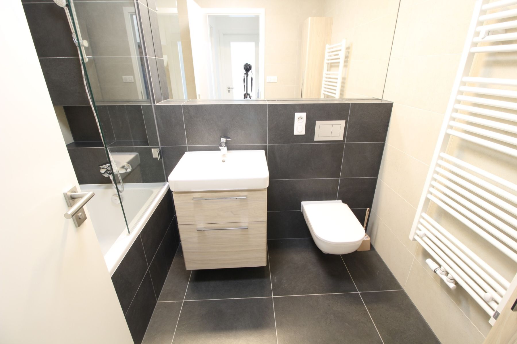 Pronájem bytu 2+kk 52 m² — photo 2