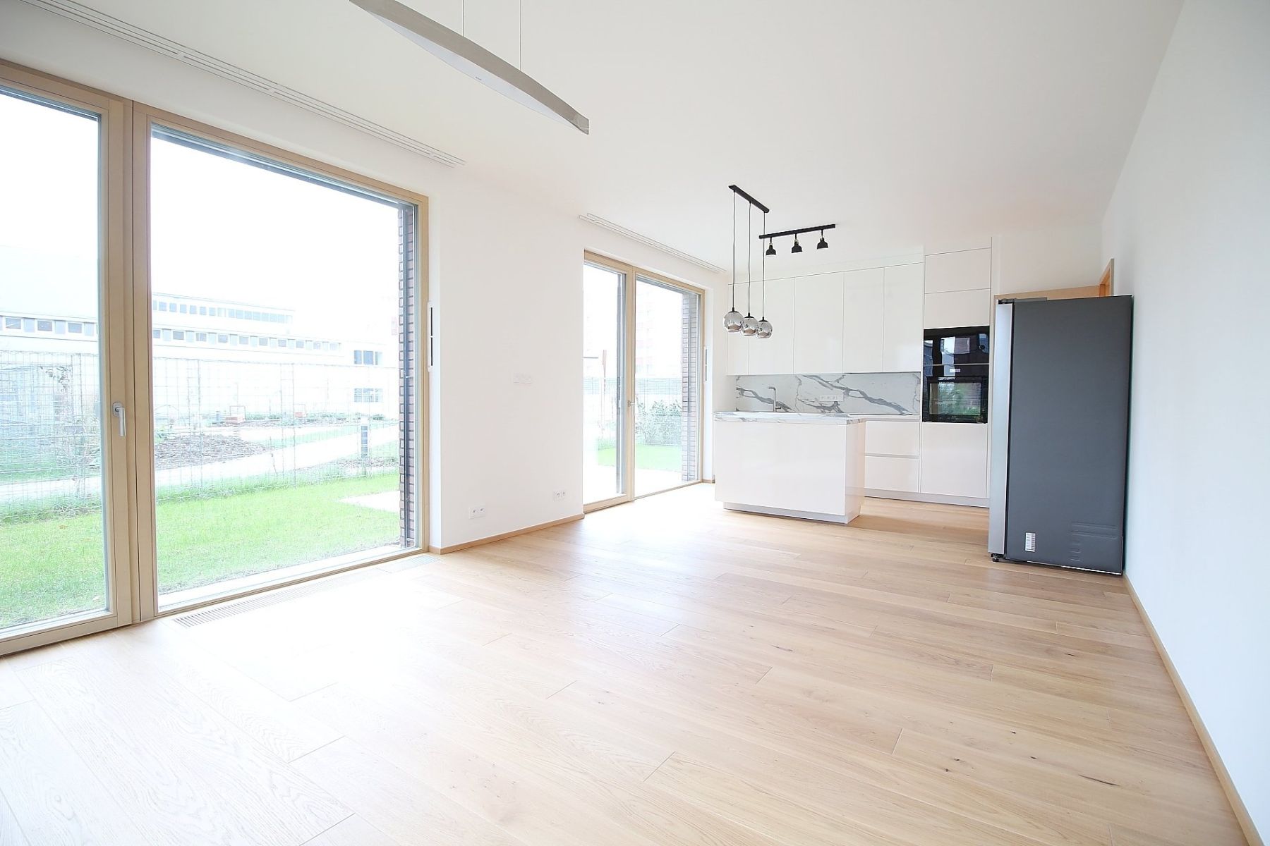 Pronájem bytu 3+kk 94 m² — photo 4