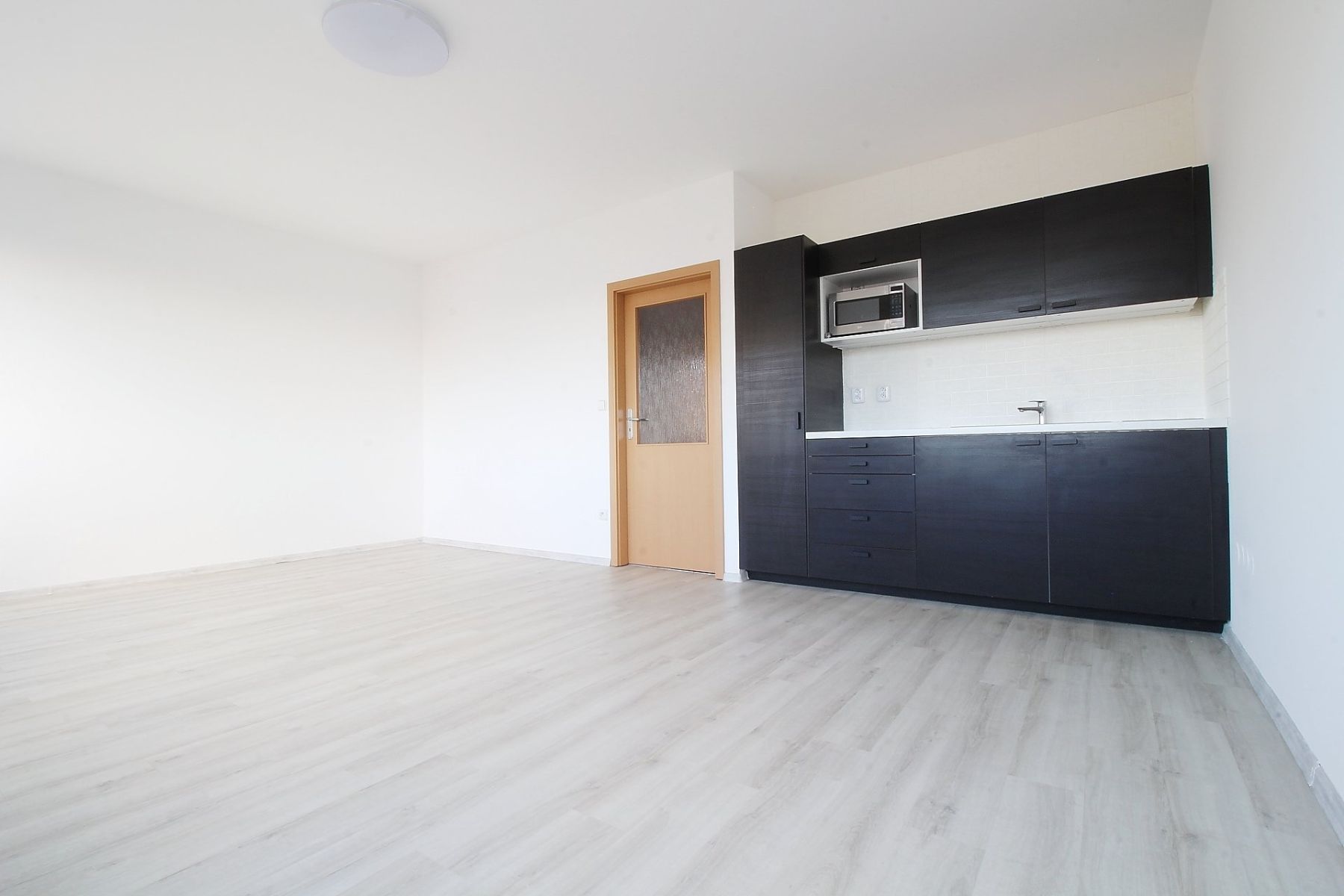 Pronájem bytu 1+kk 35 m²