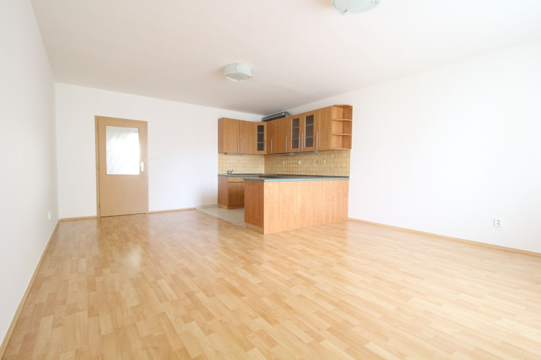 Pronájem bytu 3+kk 78 m² — photo 5