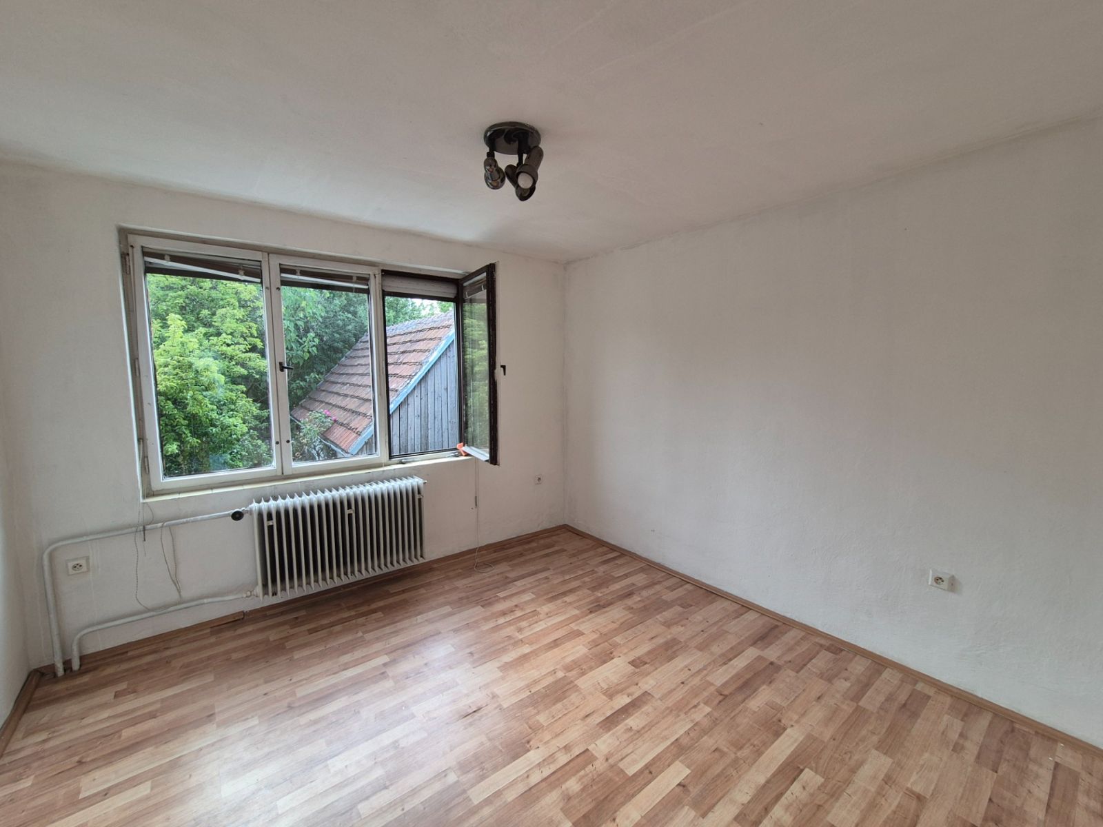 Prodej domu 186 m², pozemek 1.309 m² — photo 2