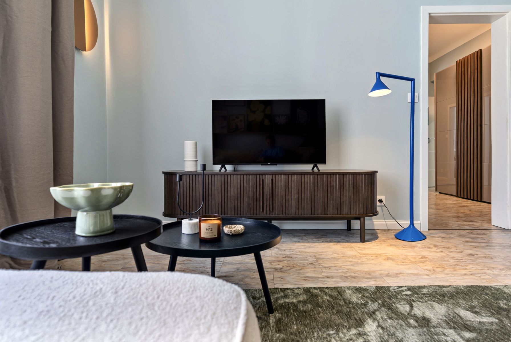 Pronájem bytu  75 m² — photo 2