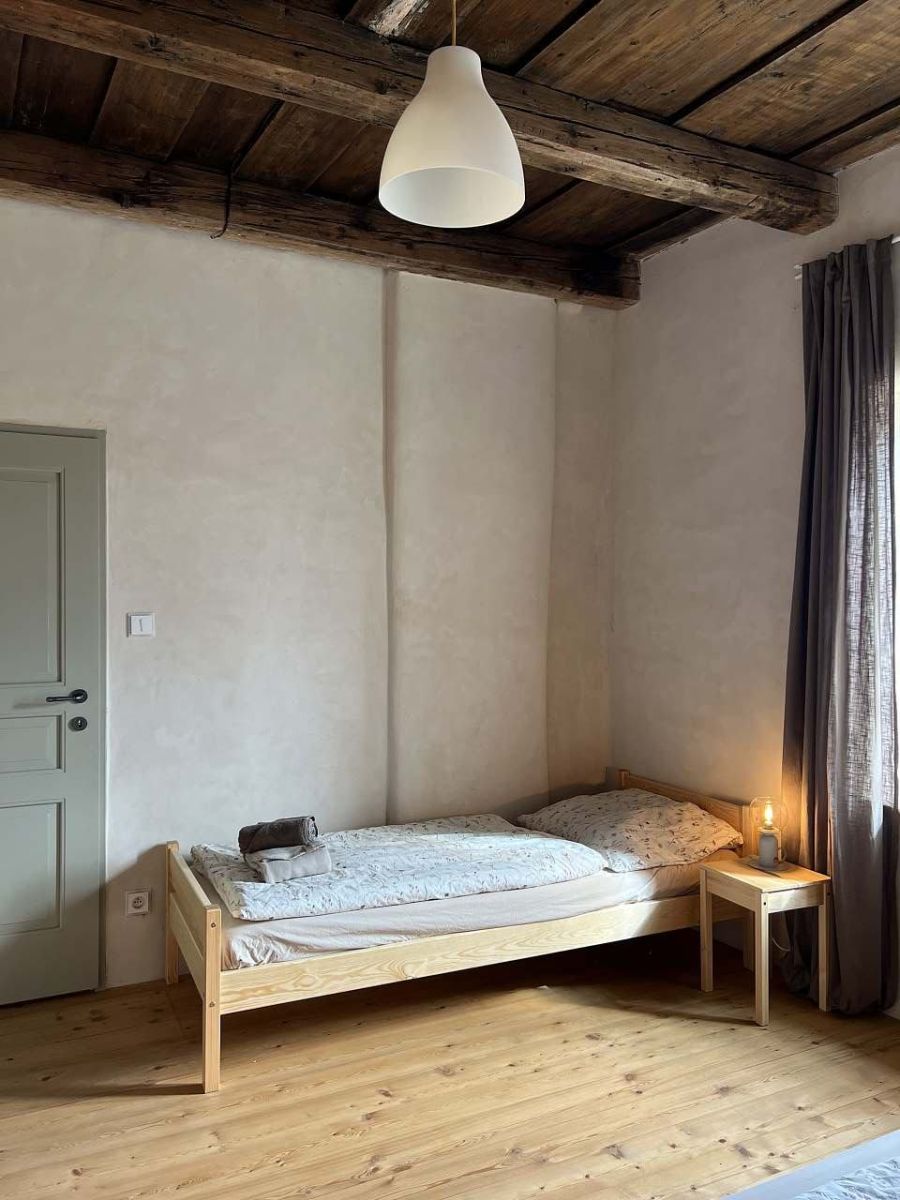  — photo 3