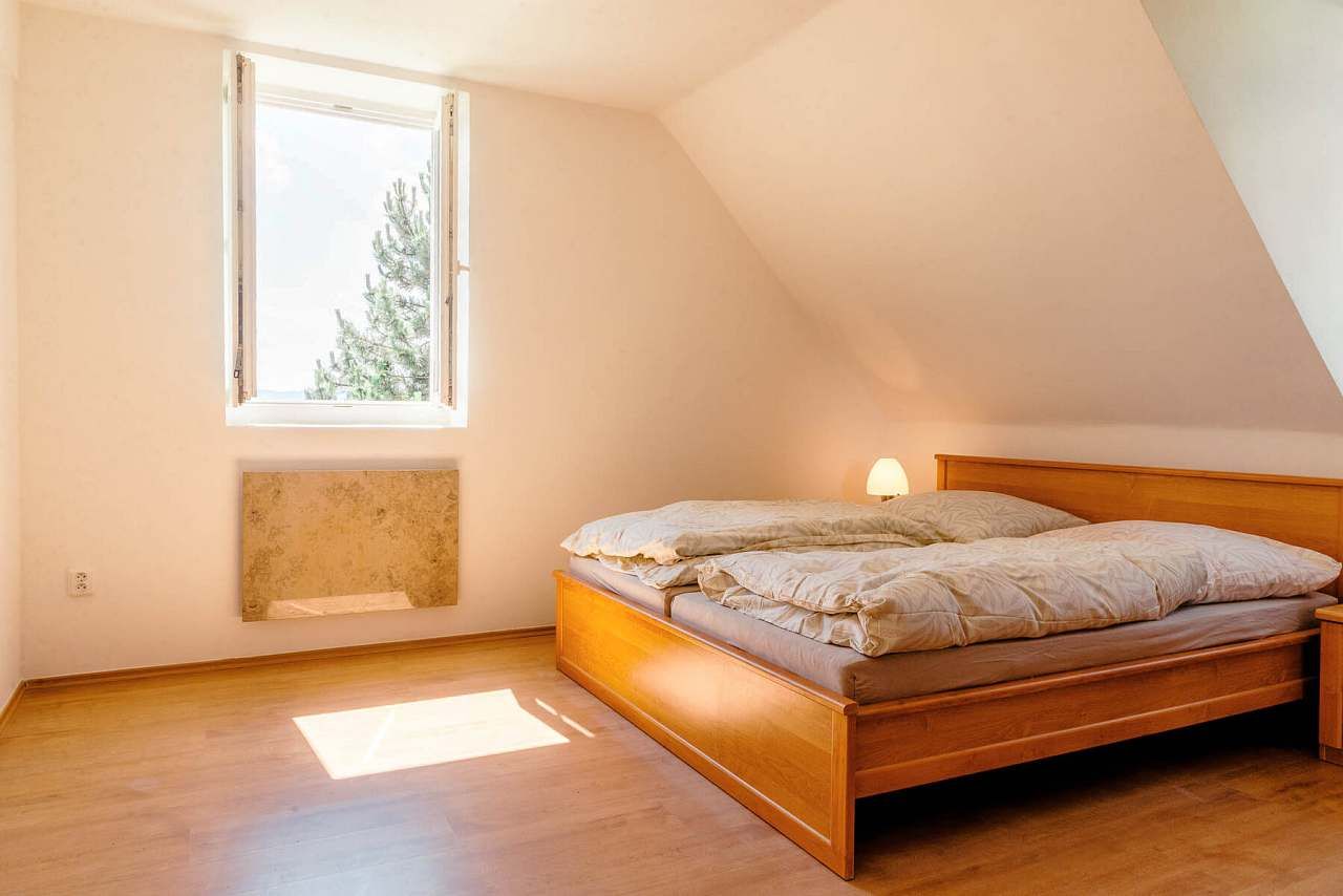  — photo 3