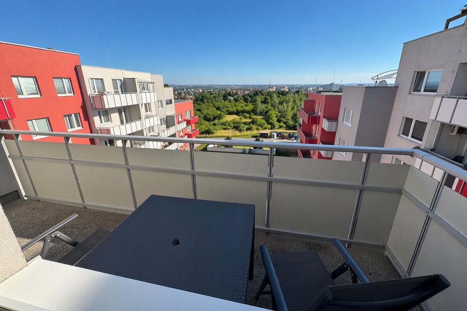 Prodej bytu 3+kk 81 m² — photo 3