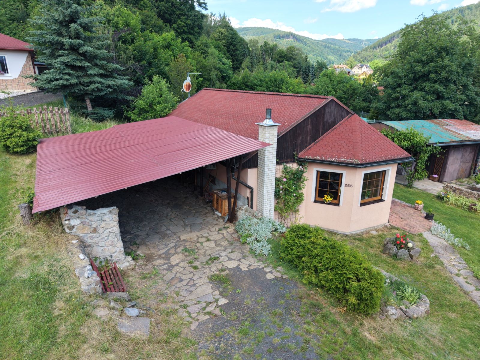 Prodej domu 110 m², pozemek 3.996 m² — photo 2