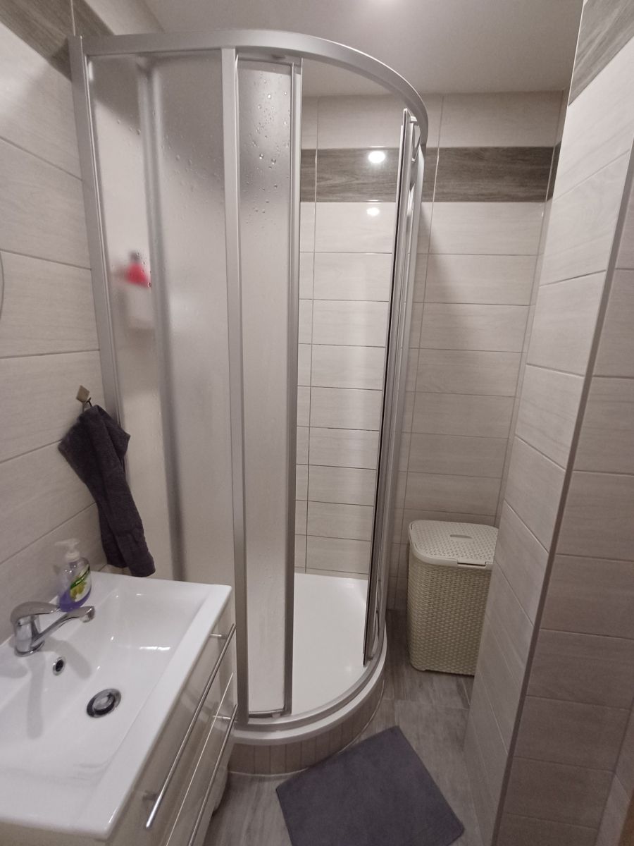 Pronájem bytu 3+kk 68 m² — photo 5