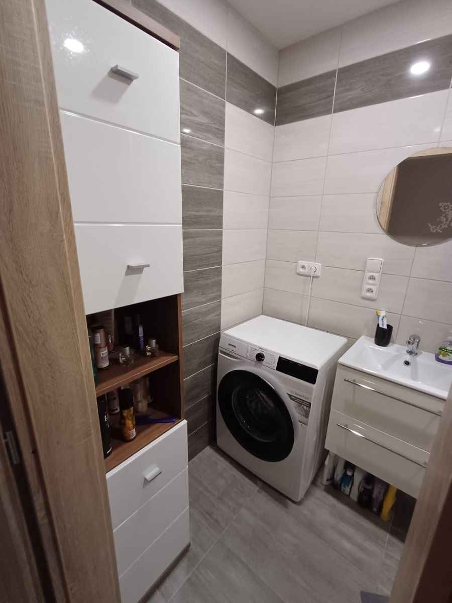 Pronájem bytu 3+kk 68 m² — photo 3