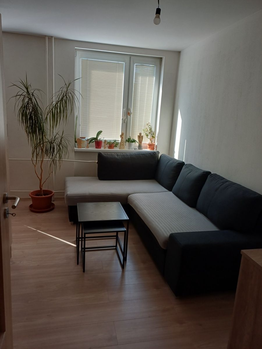 Pronájem bytu 3+kk 68 m² — photo 2