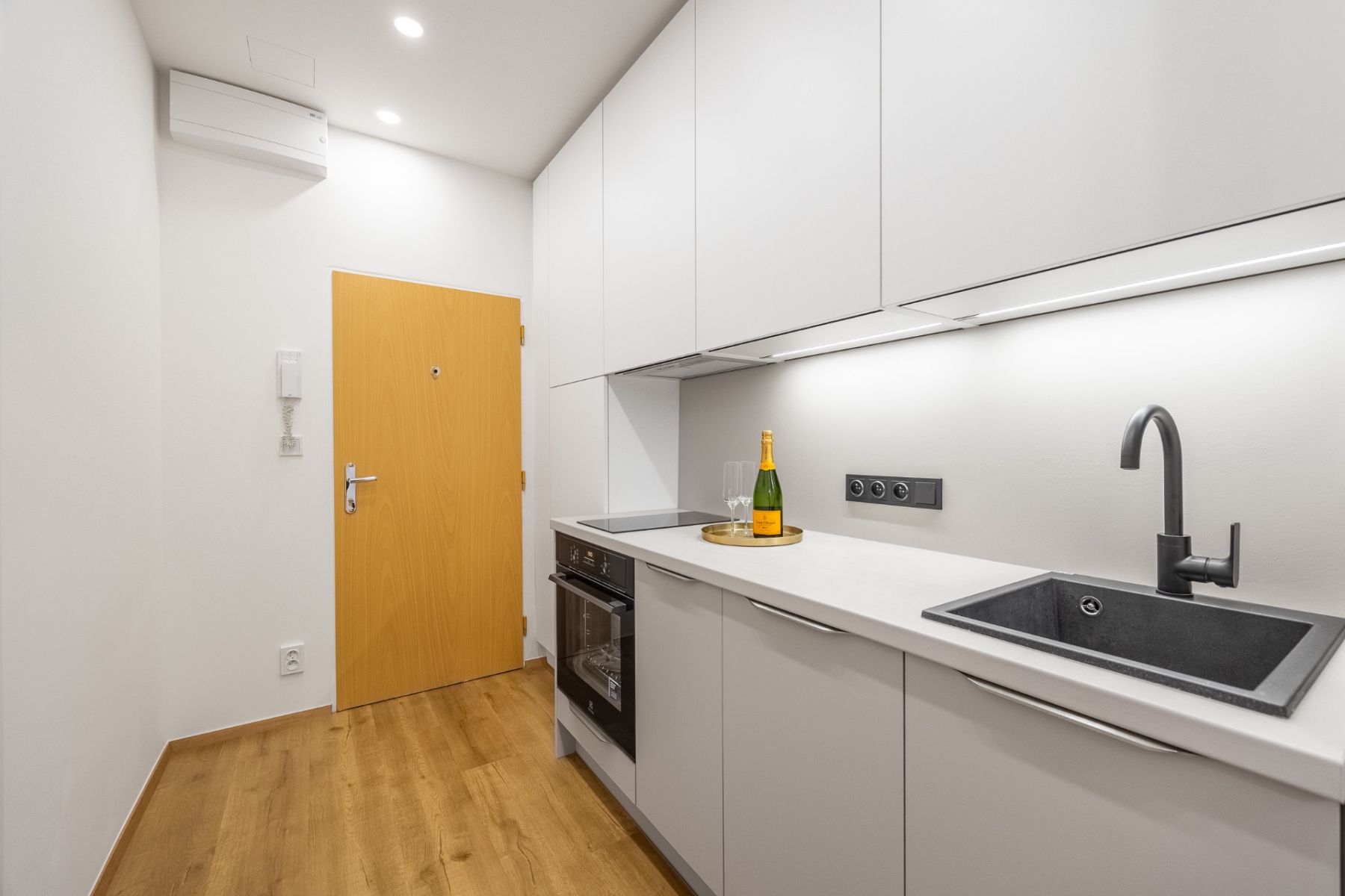 Prodej bytu 1+1 31 m² — photo 4
