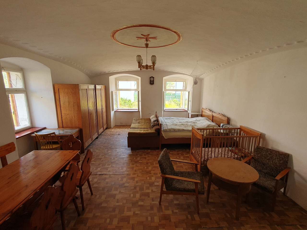  — photo 2