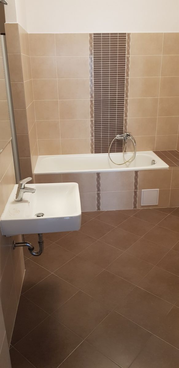 Pronájem bytu 2+kk 62 m² — photo 4