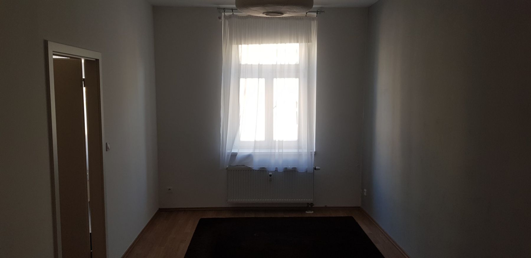 Pronájem bytu 2+kk 62 m² — photo 2