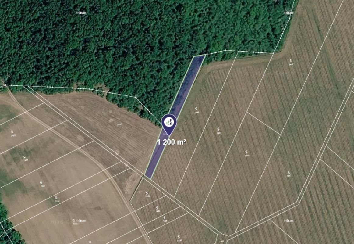 Prodej pozemku 1.200 m²