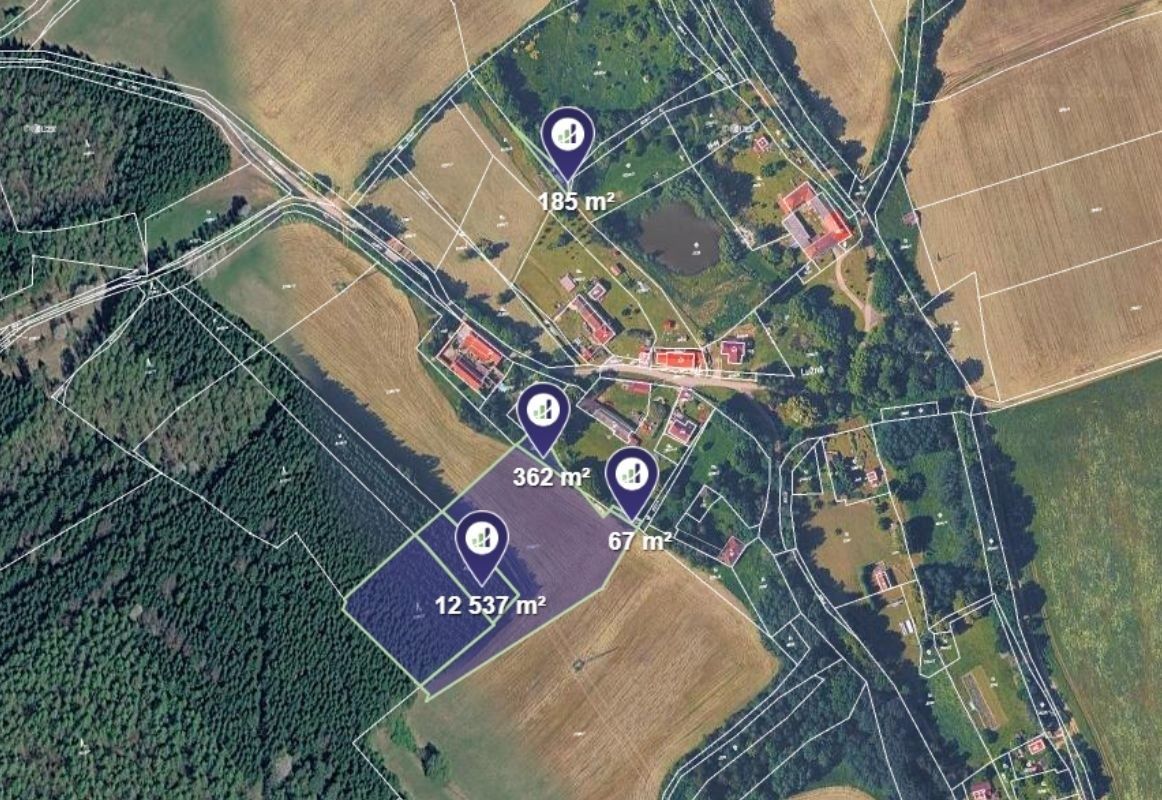 Prodej pozemku 4.384 m²