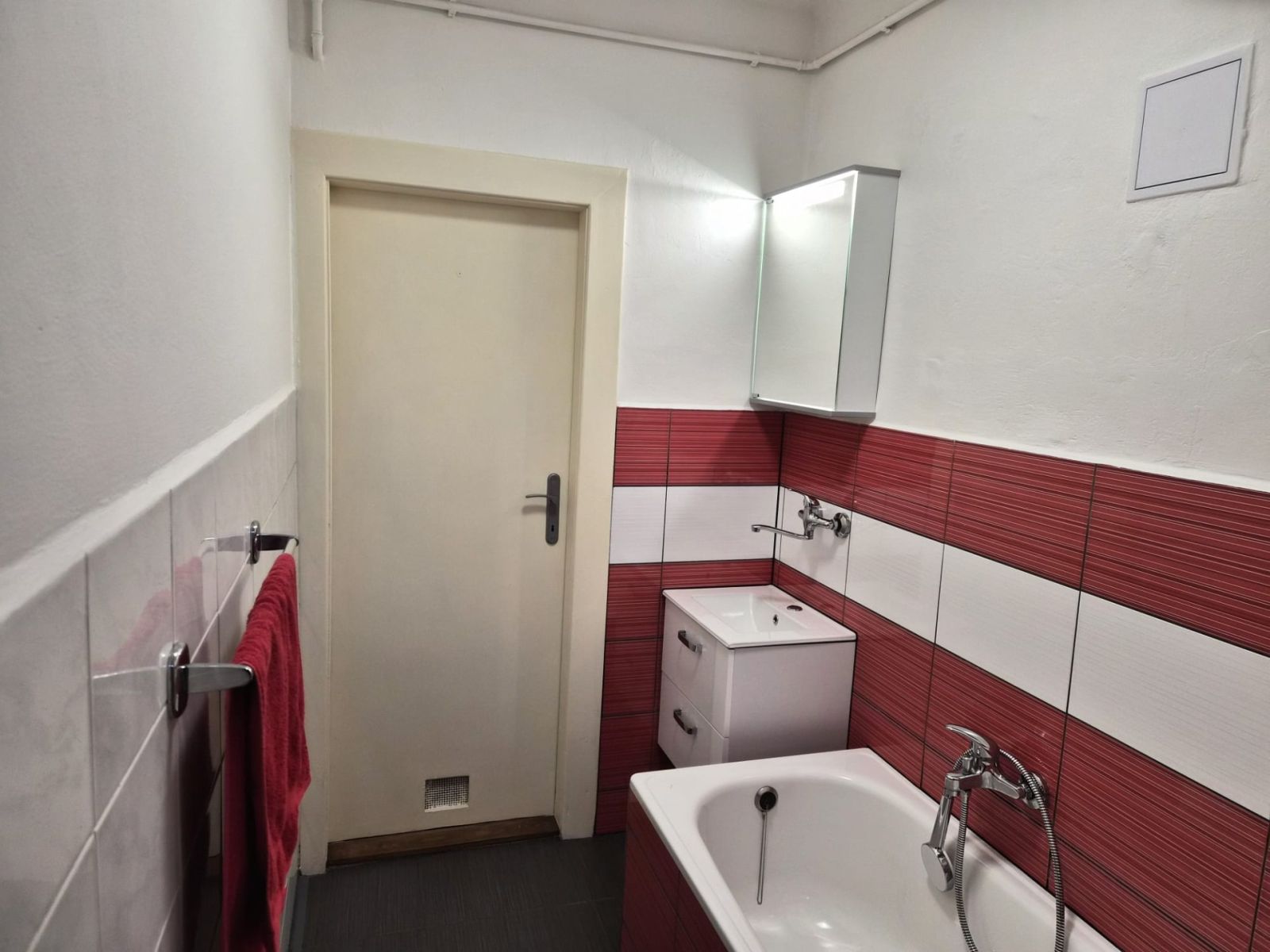 Pronájem bytu 2+kk 50 m² — photo 5